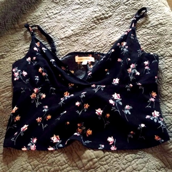 CUTE Floral Cropped Tank- Like New!! - Picture 1 of 3